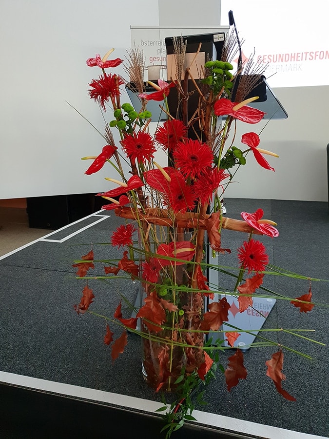 Rednerpultdekoration