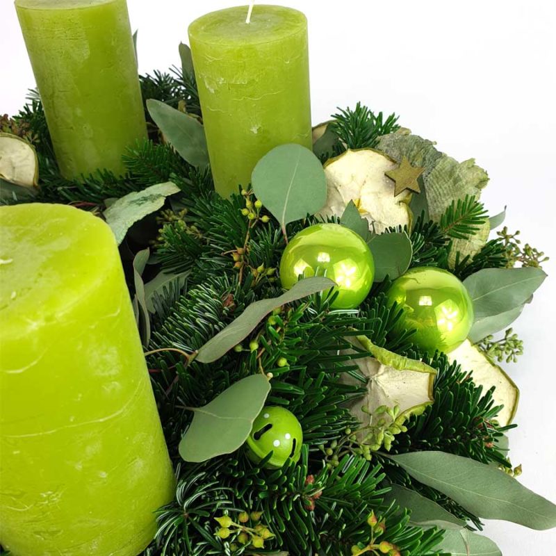 Fancy Advent and fresh flowers?