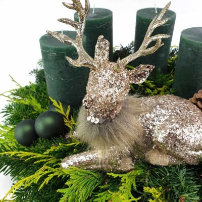 Advent wreath tied green deer detail