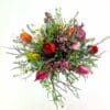 Frühlingssonne mit Herz – bunter Blumenstrauß mit Tulpen und Wachskraut | Flowerpower Graz