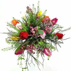 Frühlingssonne mit Herz Detail – bunter Blumenstrauß mit Tulpen und Wachskraut | Flowerpower Graz